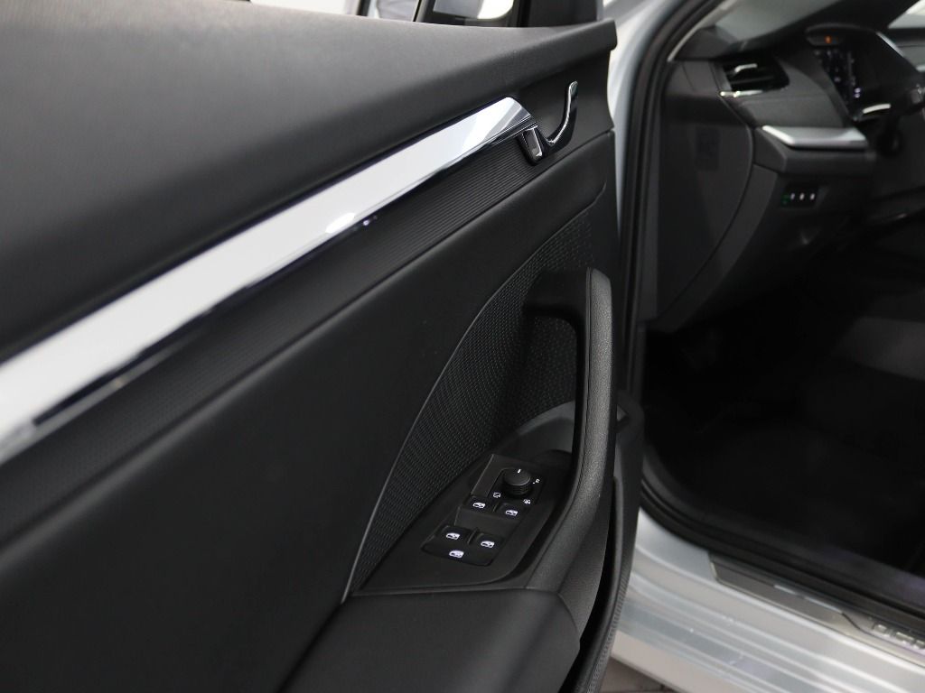 skoda-octavia-break-2025-hibrido-0cc