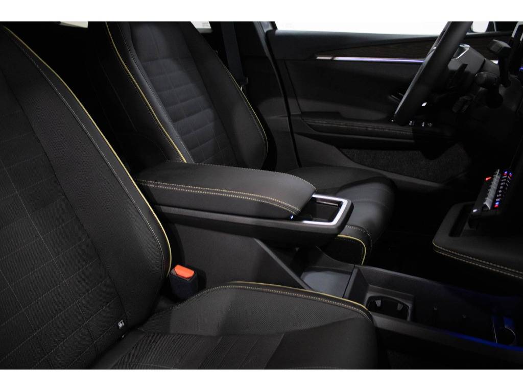 renault-megane-e-tech-2024-eletrico-400cc