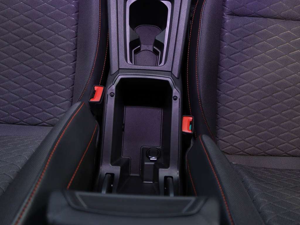 seat-leon-st-2021-hibrido-a-gasolina-1395cc