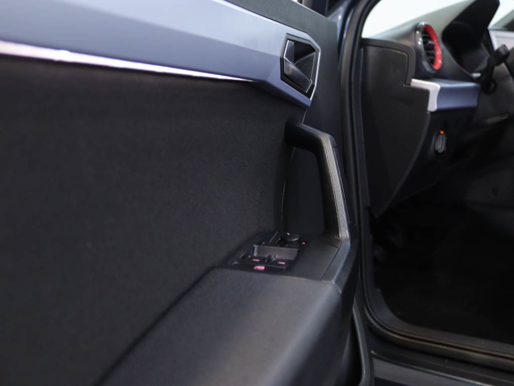 seat-ibiza-2025-gasolina-999cc