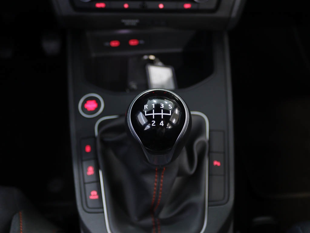 seat-ibiza-2025-gasolina-999cc