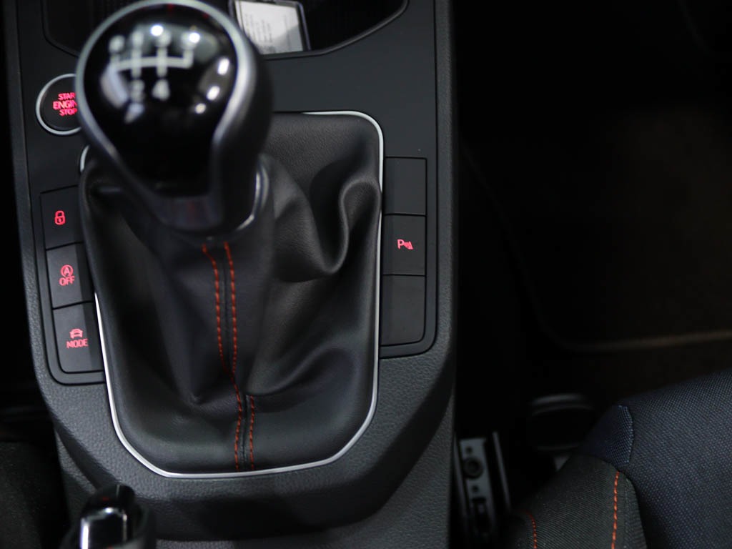 seat-ibiza-2025-gasolina-999cc