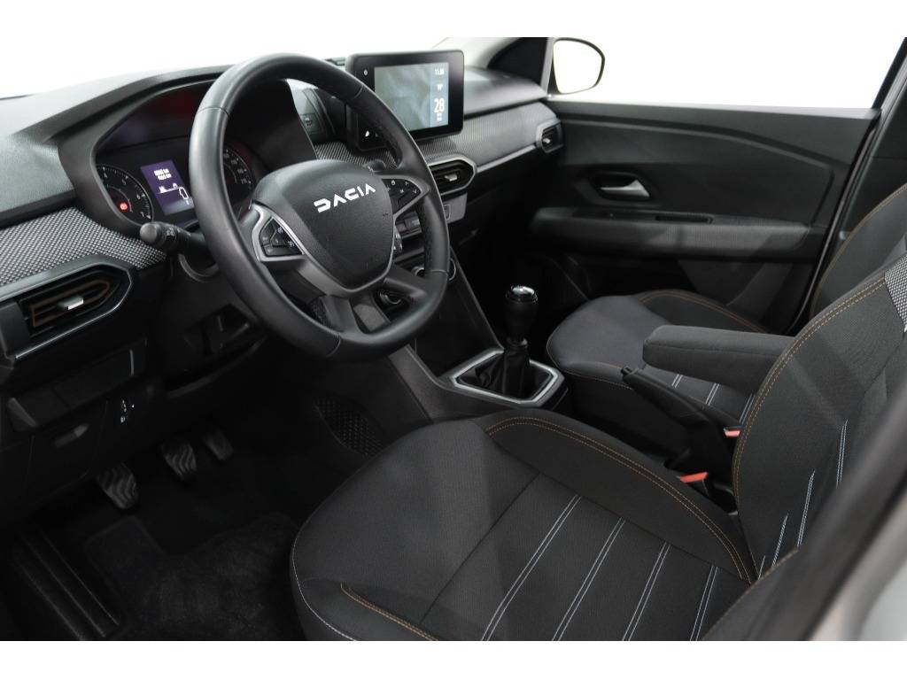 dacia-sandero-2024-gasolina-999cc