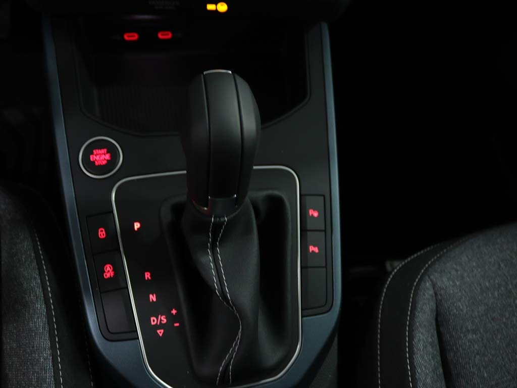seat-arona-2025-gasolina-999cc