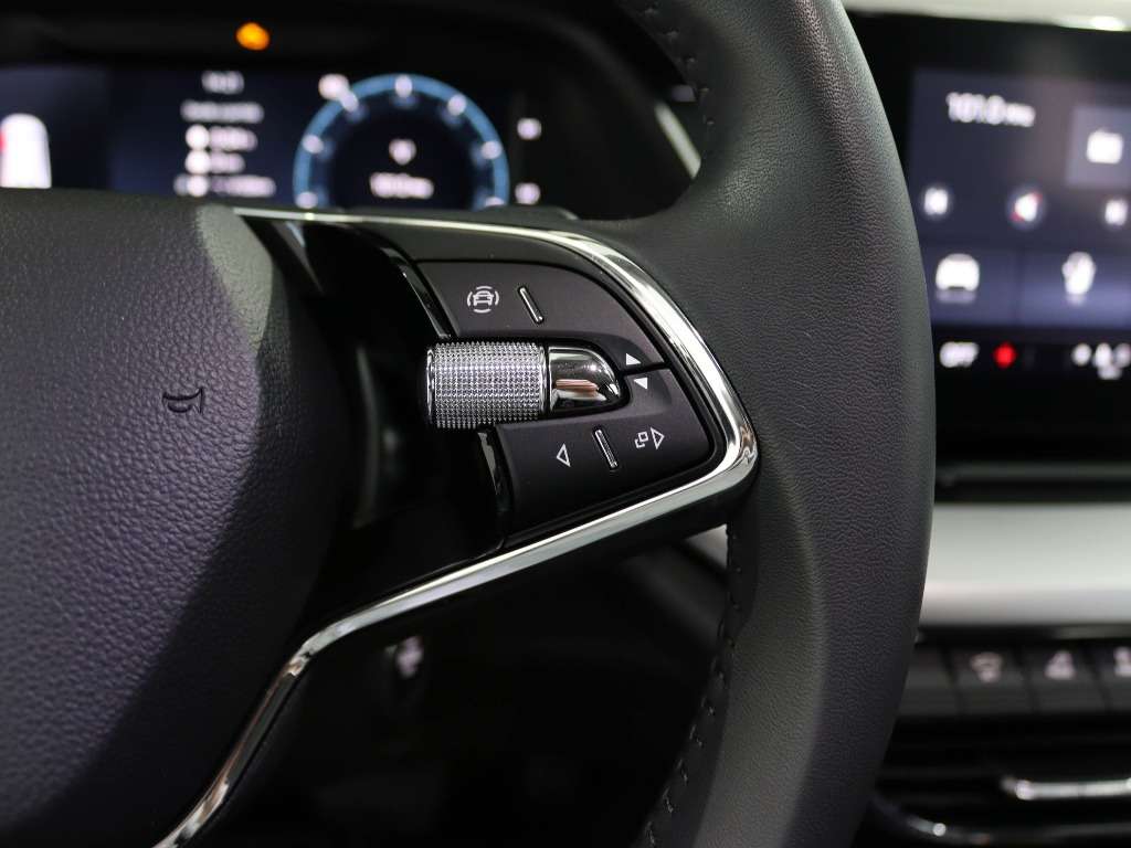 skoda-octavia-break-2025-hibrido-0cc