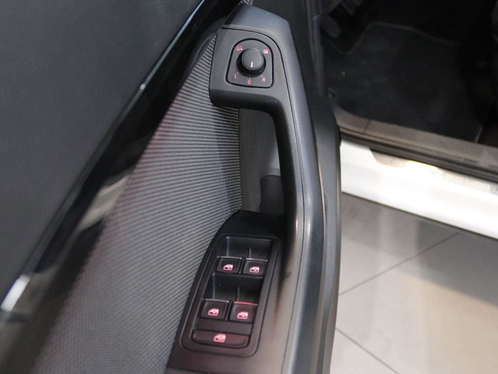 seat-ateca-2018-diesel-1598cc