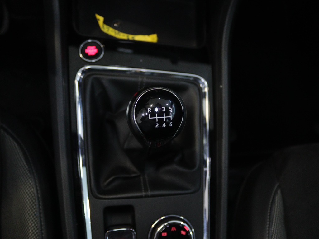 seat-ateca-2018-diesel-1598cc