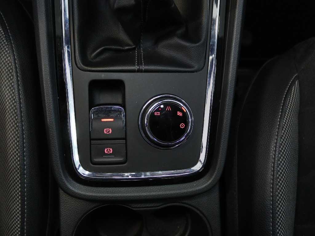 seat-ateca-2018-diesel-1598cc