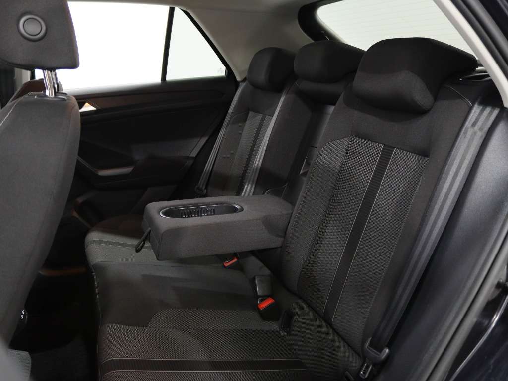 volkswagen-t-roc-2024-gasolina-999cc
