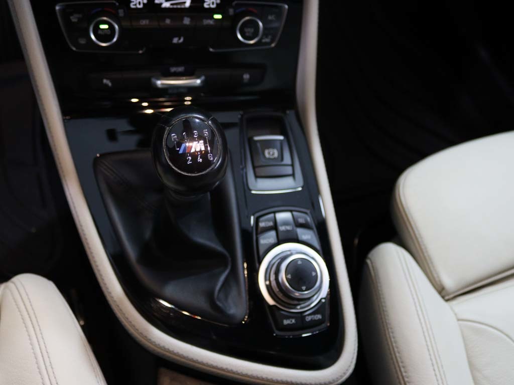bmw-serie-2-2015-diesel-1496cc