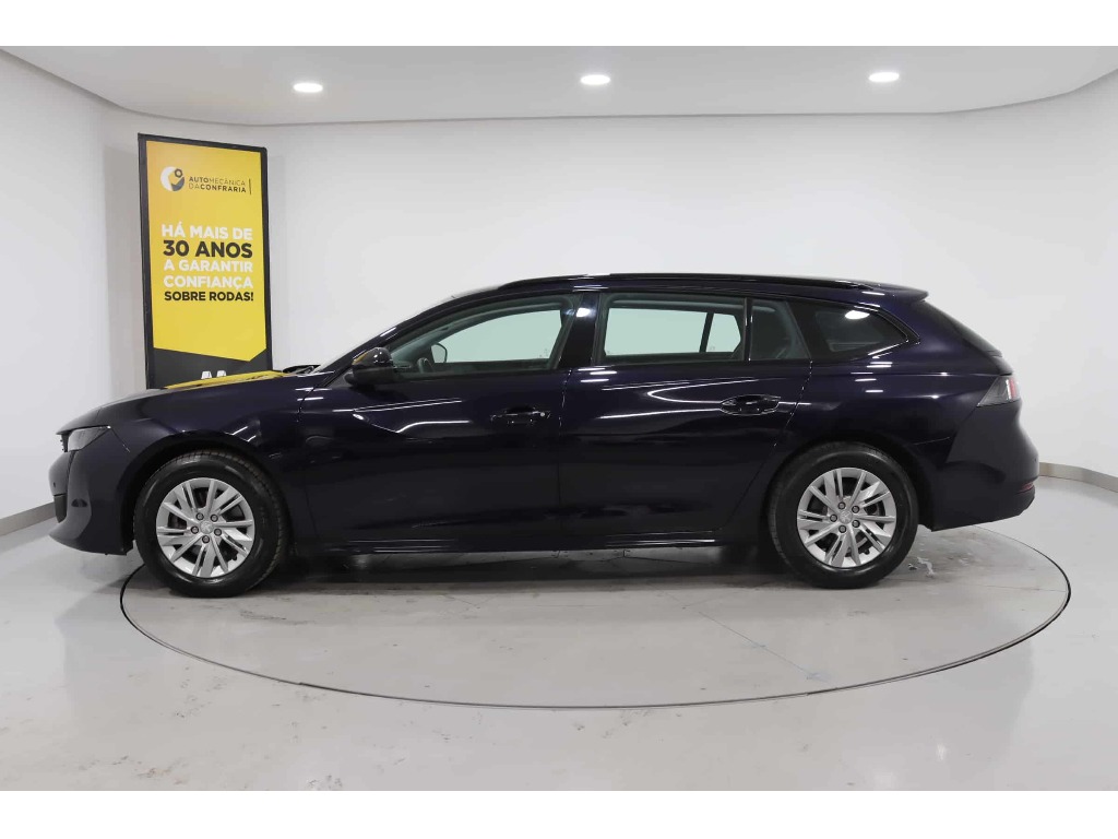 peugeot-508-sw-2022-diesel-1499cc
