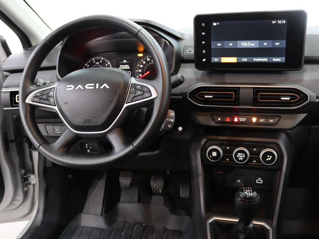 dacia-sandero-2024-gpl-999cc