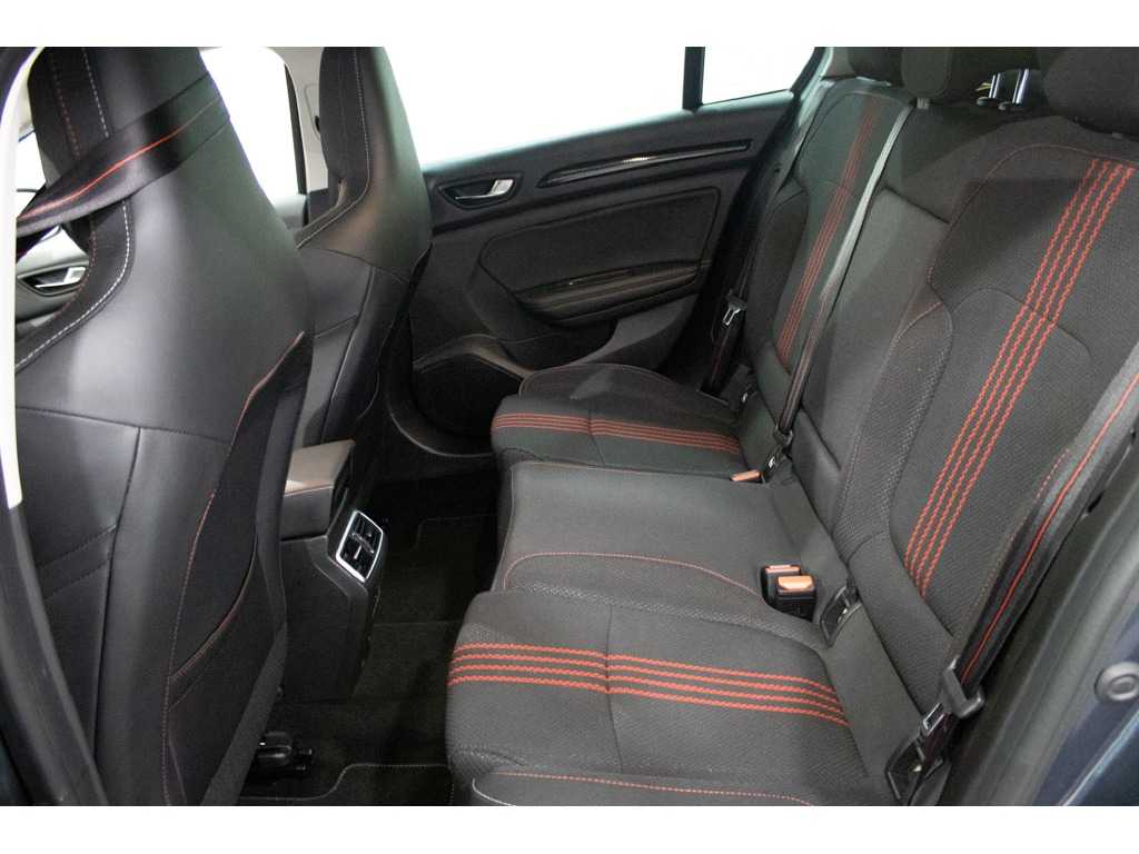 renault-megane-sport-tourer-2022-diesel-1461cc