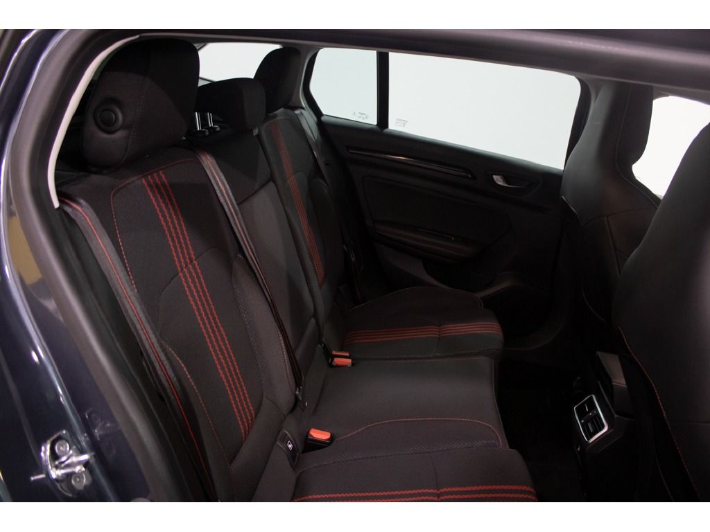 renault-megane-sport-tourer-2022-diesel-1461cc