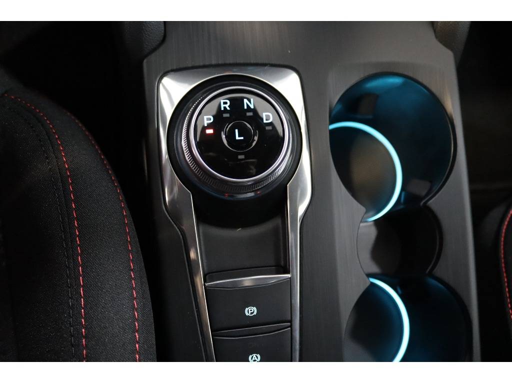 ford-focus-sw-2023-diesel-1499cc