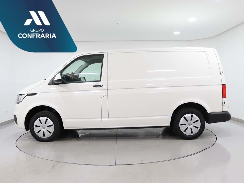 volkswagen-transporter-2023-diesel-1968cc