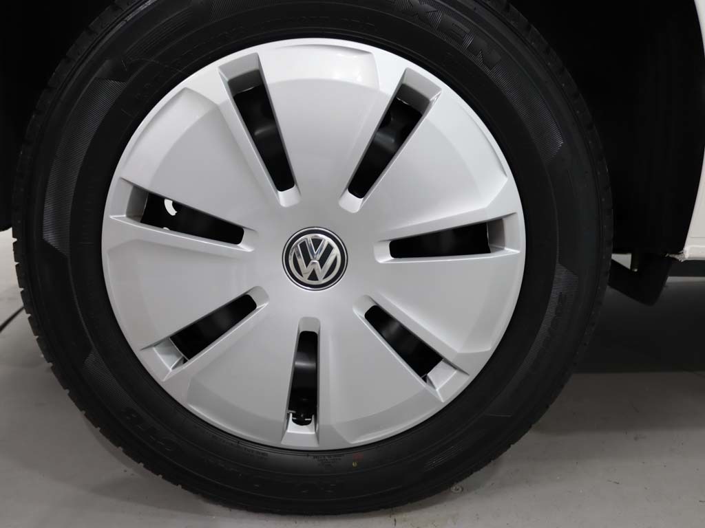 volkswagen-transporter-2023-diesel-1968cc