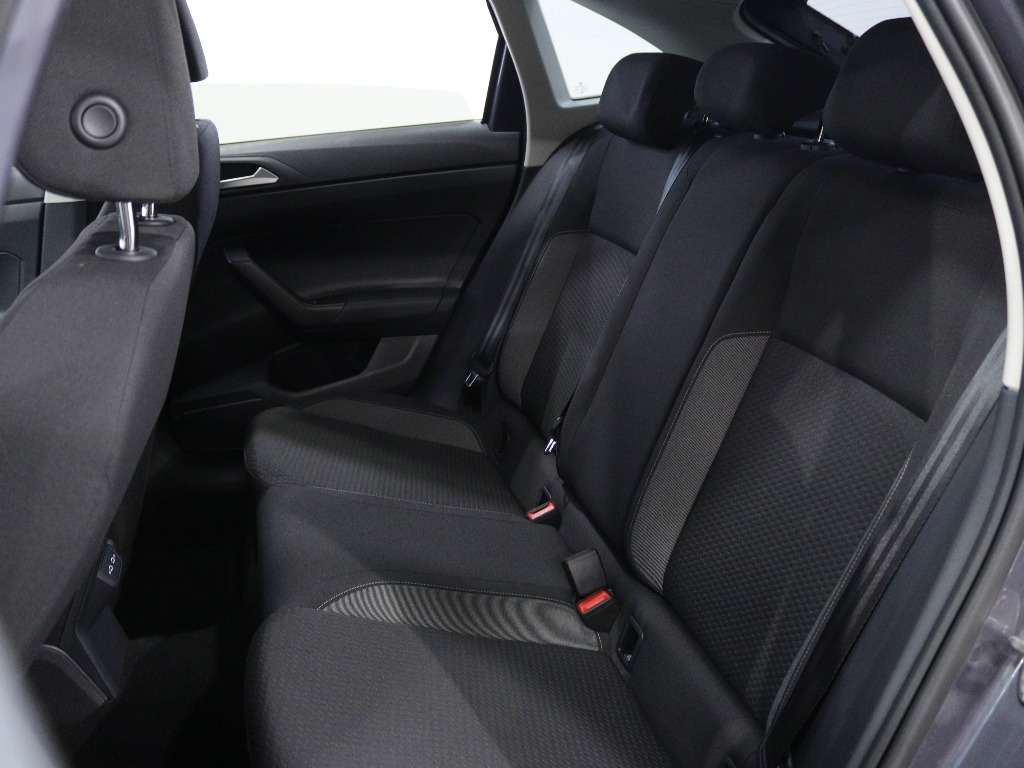 volkswagen-taigo-2025-gasolina-999cc