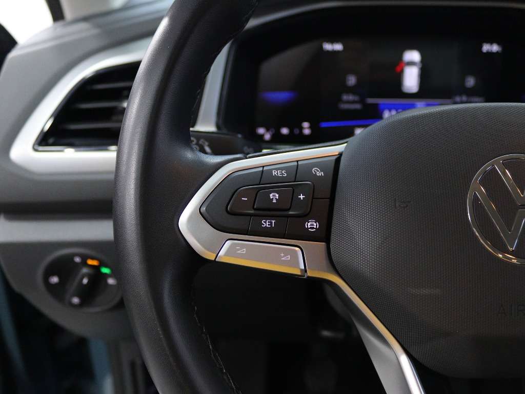 volkswagen-t-roc-2025-gasolina-999cc