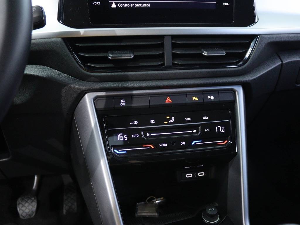 volkswagen-t-roc-2025-gasolina-999cc