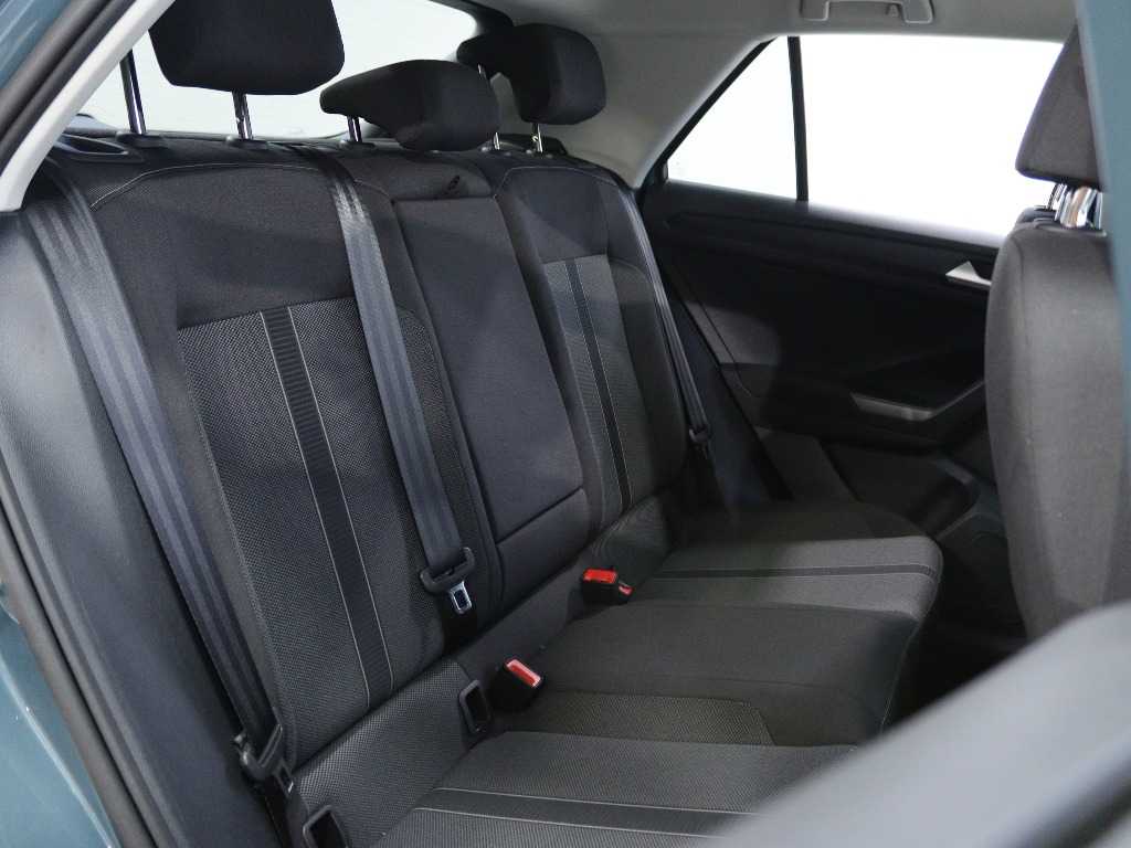 volkswagen-t-roc-2025-gasolina-999cc
