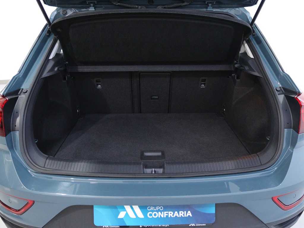 volkswagen-t-roc-2025-gasolina-999cc