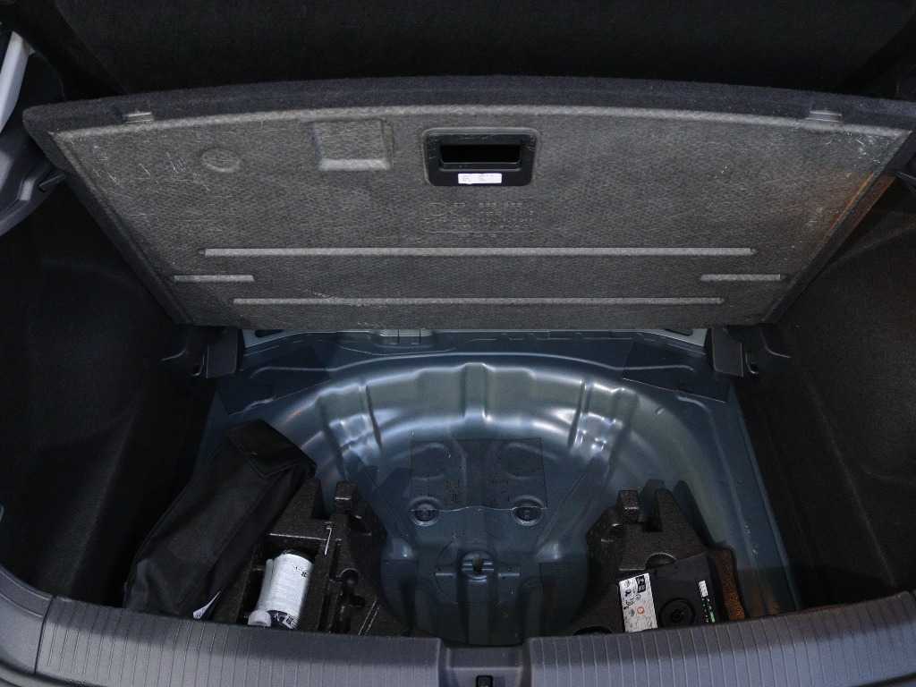 volkswagen-t-roc-2025-gasolina-999cc