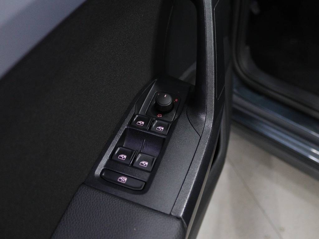 seat-arona-2024-gasolina-999cc