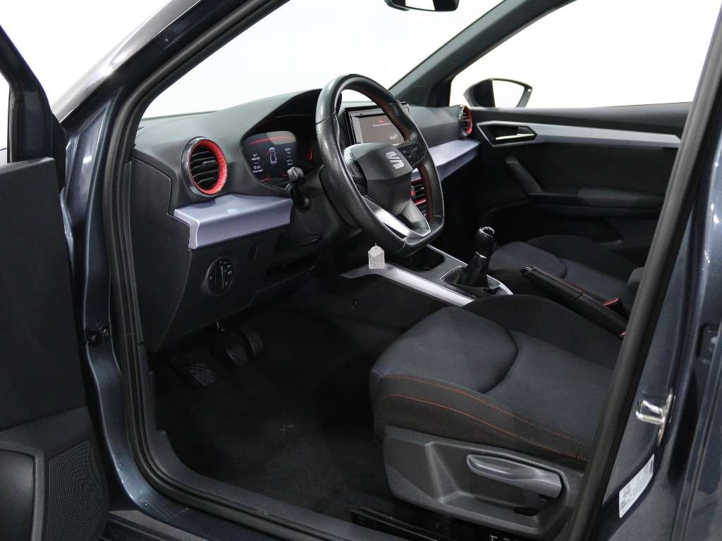 seat-arona-2024-gasolina-999cc