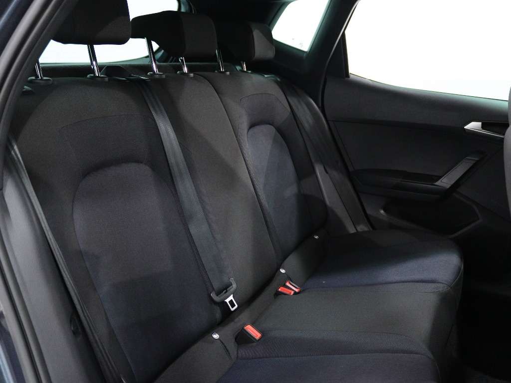 seat-arona-2024-gasolina-999cc