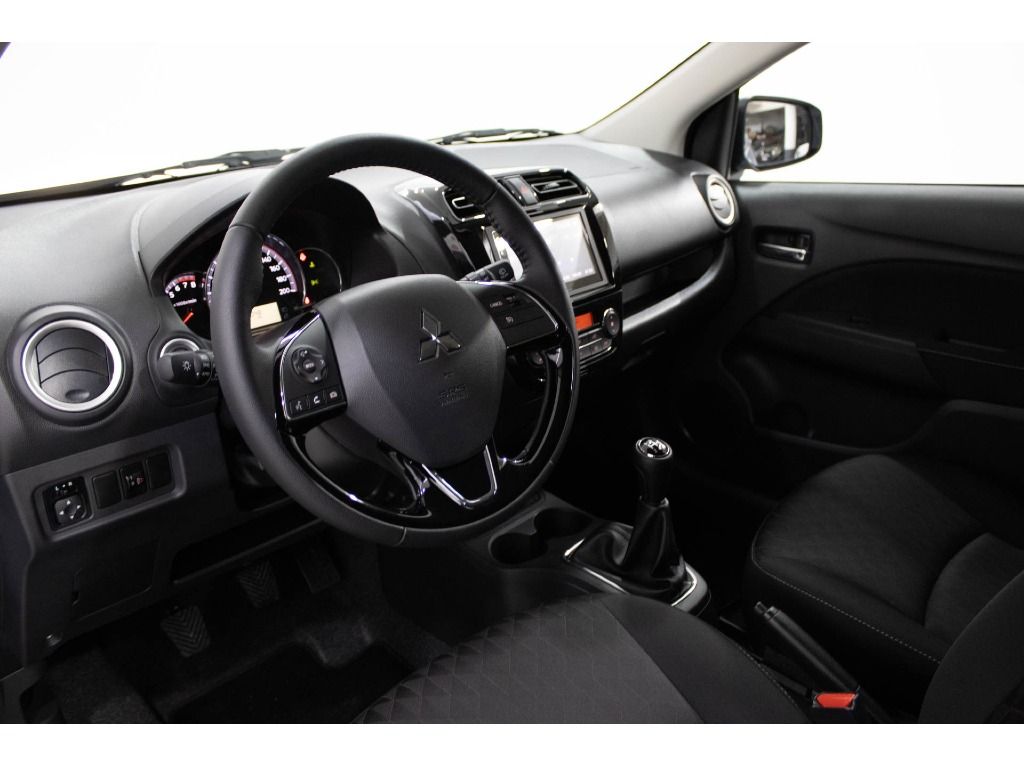 mitsubishi-space-star-2025-gasolina-0cc