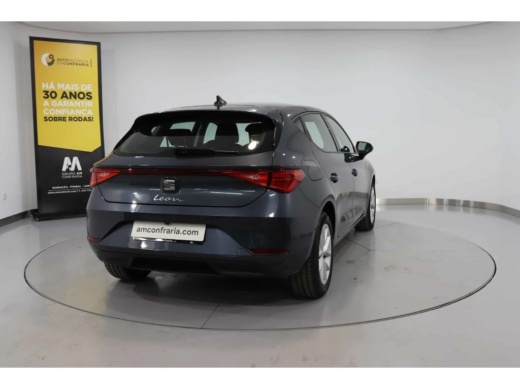 seat-leon-2023-diesel-1968cc