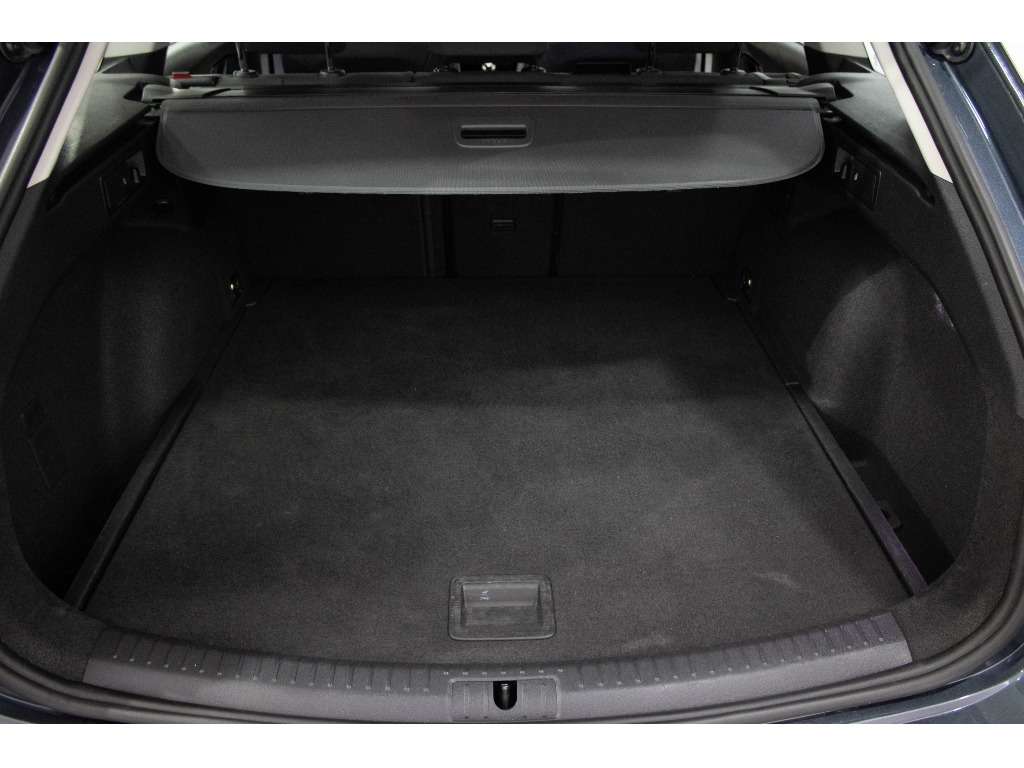 seat-leon-st-2021-diesel-1968cc