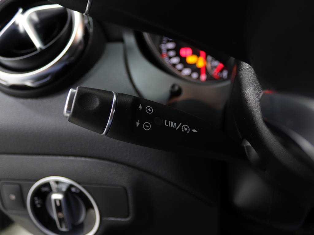 mercedes-benz-gla-2017-diesel-1461cc