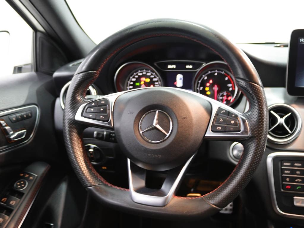 mercedes-benz-gla-2017-diesel-1461cc