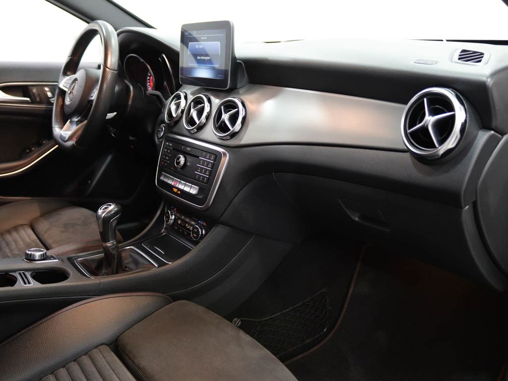 mercedes-benz-gla-2017-diesel-1461cc