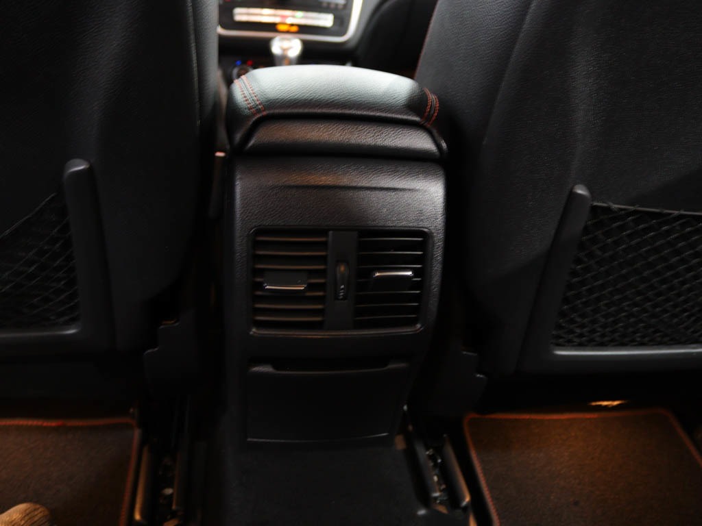mercedes-benz-gla-2017-diesel-1461cc
