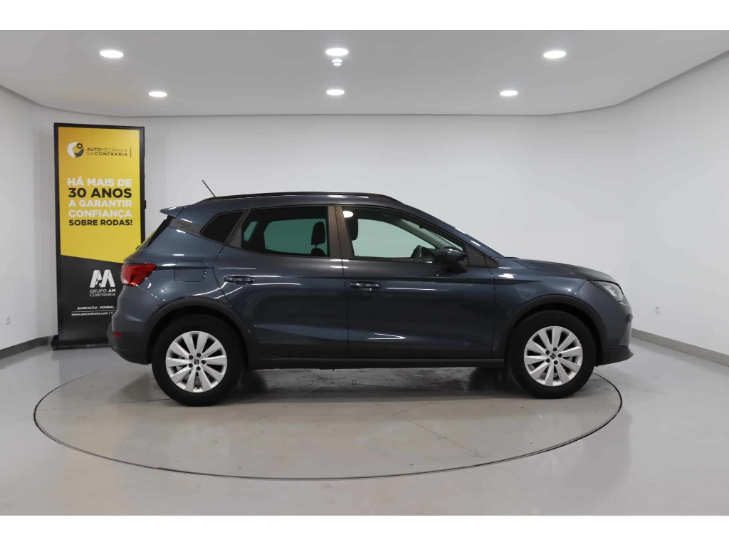 seat-arona-2023-gasolina-999cc