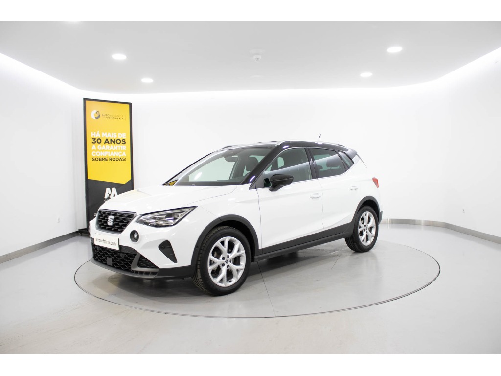 seat-arona-2023-gasolina-999cc