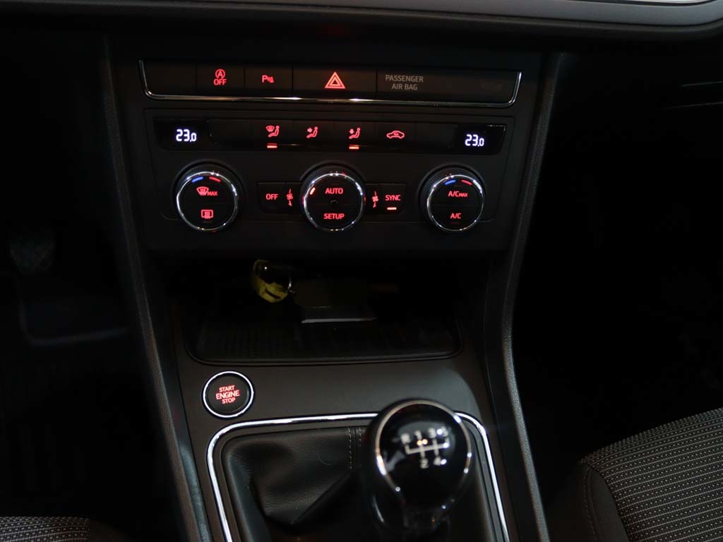 seat-leon-st-2017-diesel-1598cc