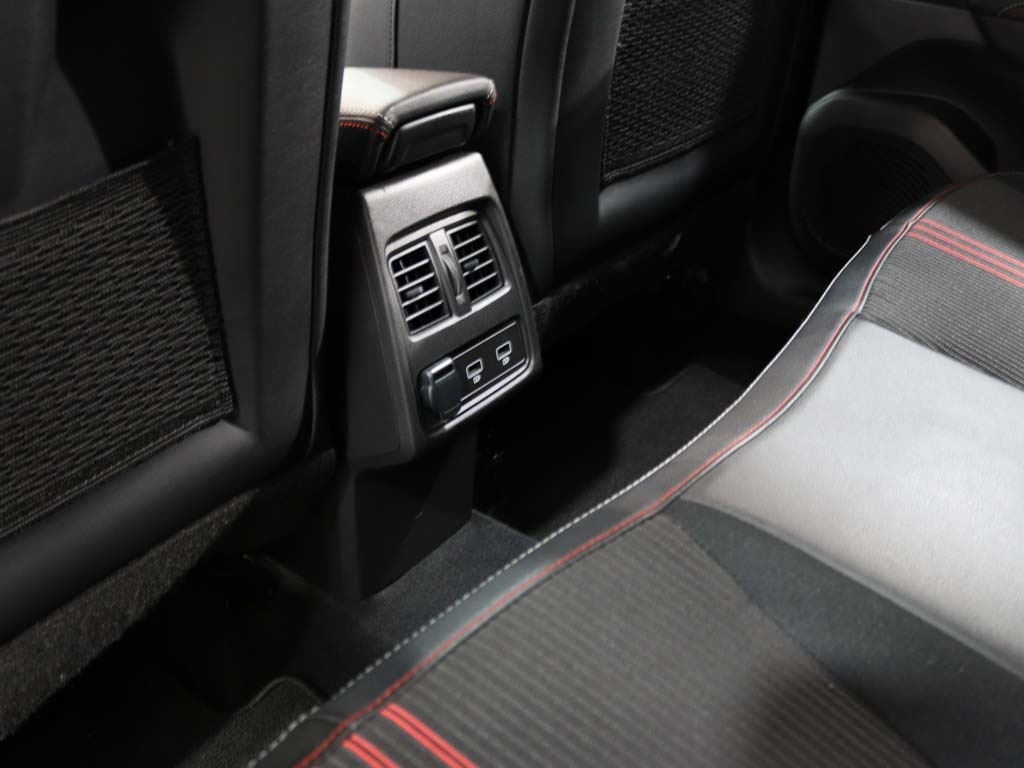 renault-captur-2023-gasolina-999cc