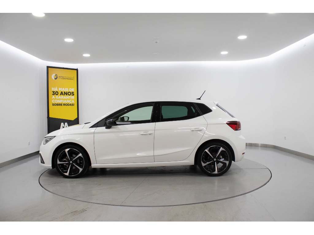 seat-ibiza-2023-gasolina-999cc