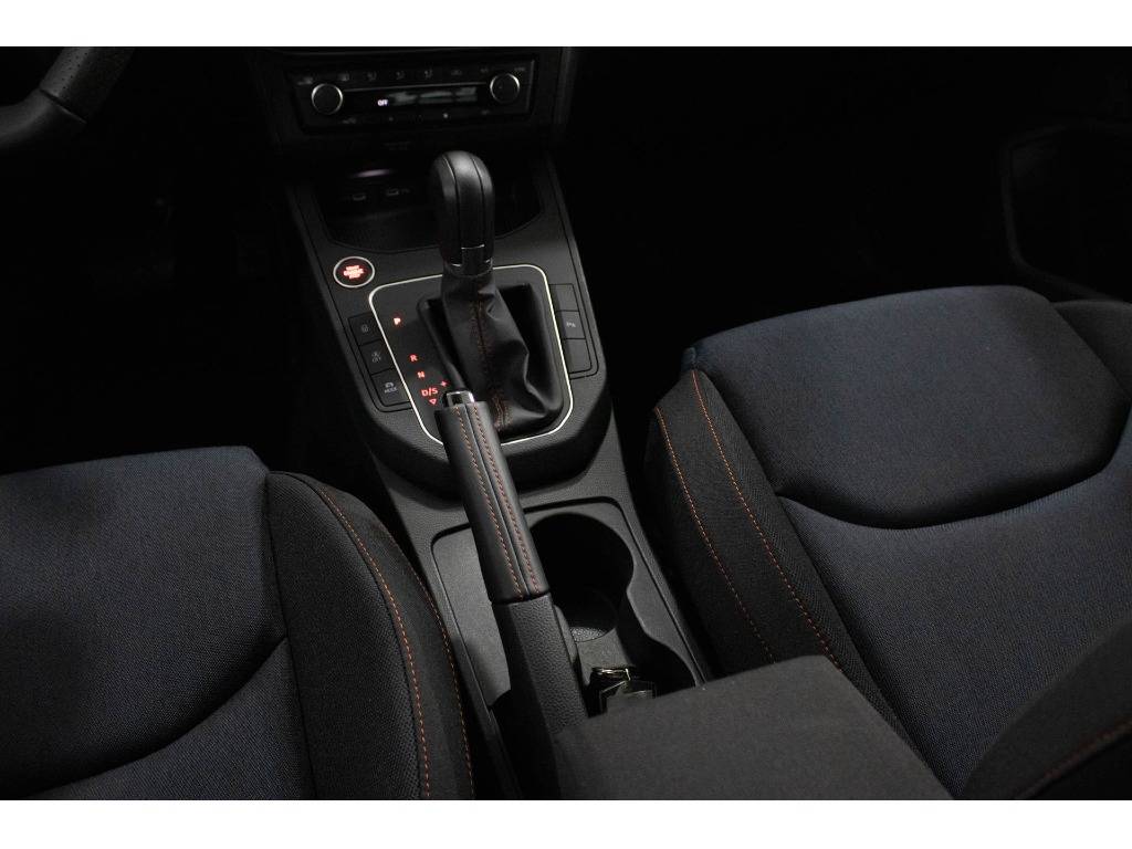 seat-ibiza-2023-gasolina-999cc