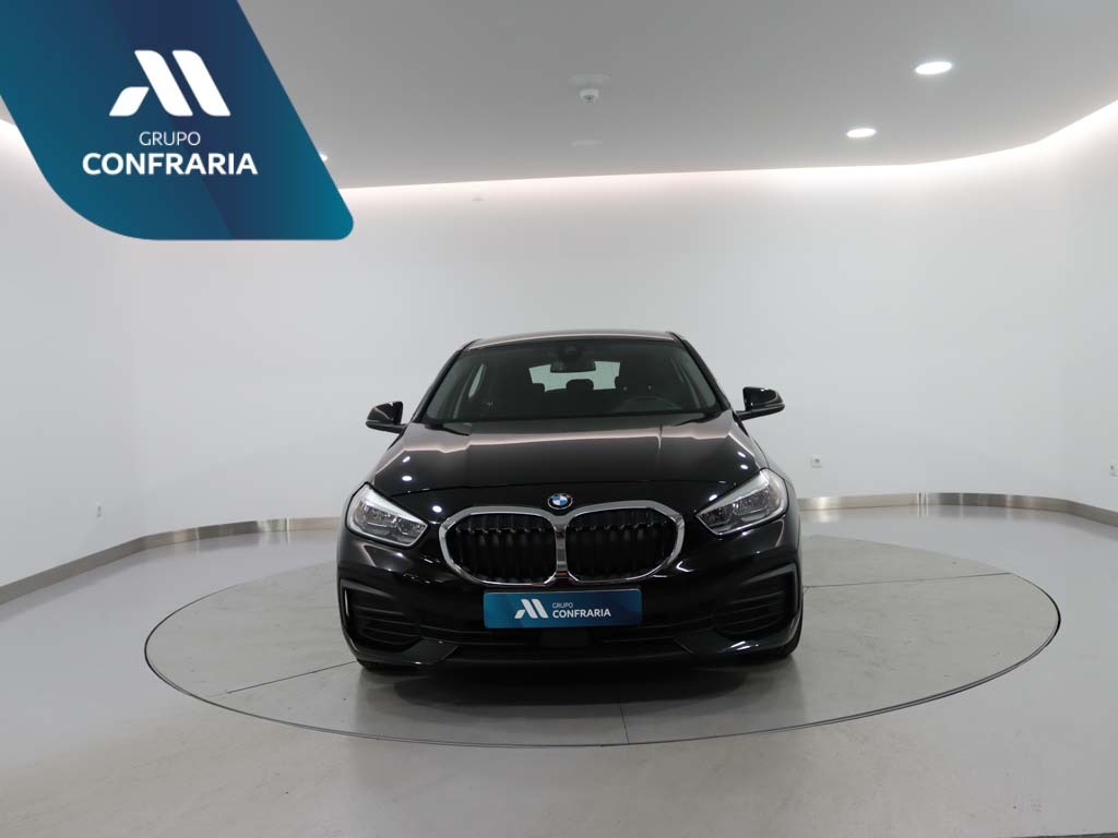 bmw-serie-1-2023-diesel-1496cc