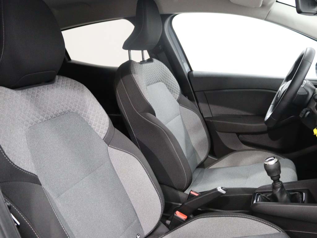 renault-clio-2024-gasolina-999cc