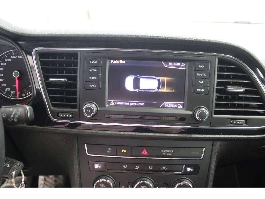 seat-leon-st-2014-diesel-1598cc