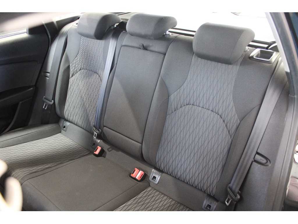 seat-leon-st-2014-diesel-1598cc
