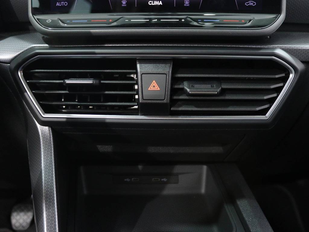 seat-leon-st-2024-diesel-1968cc