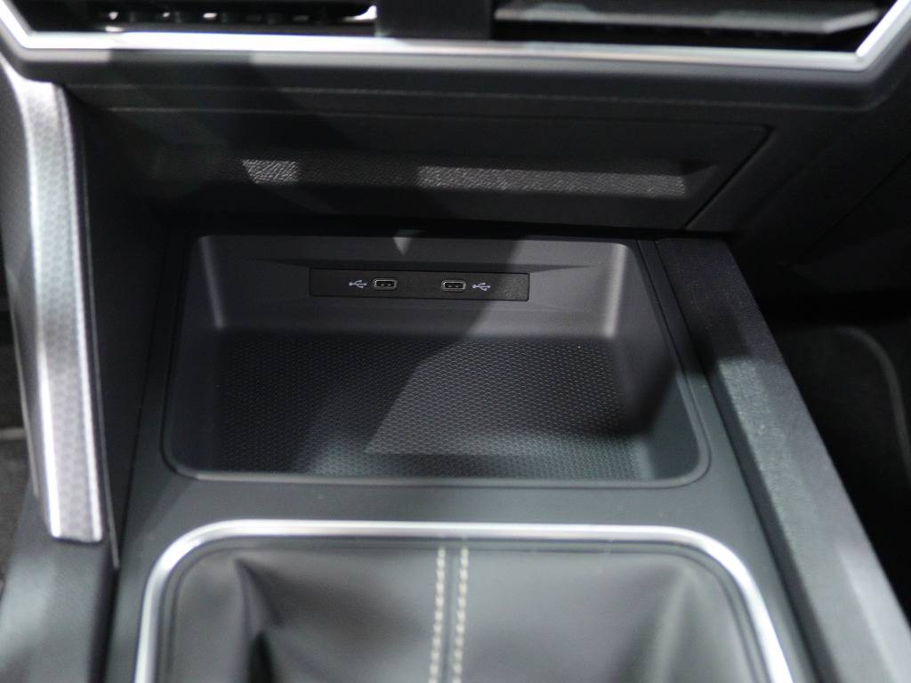seat-leon-st-2024-diesel-1968cc