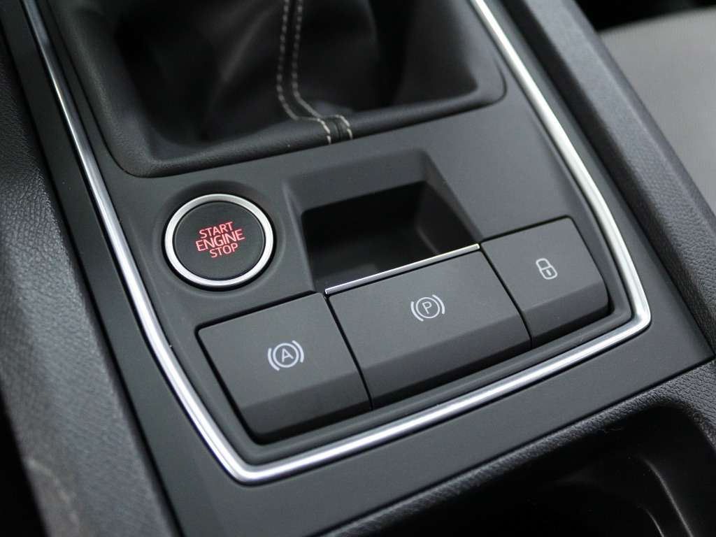 seat-leon-st-2024-diesel-1968cc